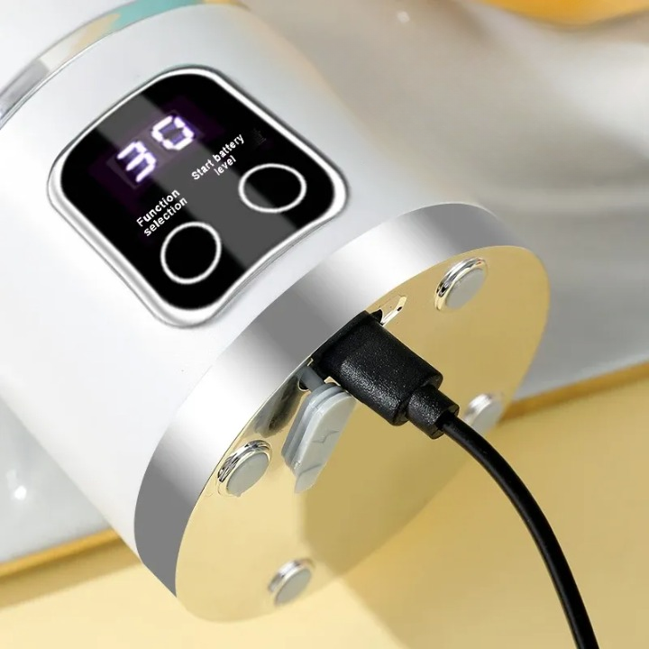 Mini-mixer med digital display och 12 blad